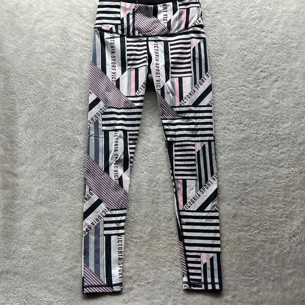 Victoria Sport Knockout By Victoria’s Secret Striped Leggings